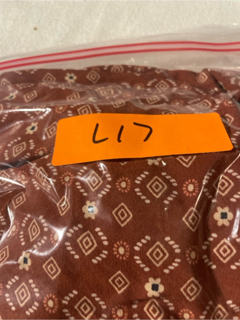AUW Rust-Patterned Smocked Top - Picture 9 of 9